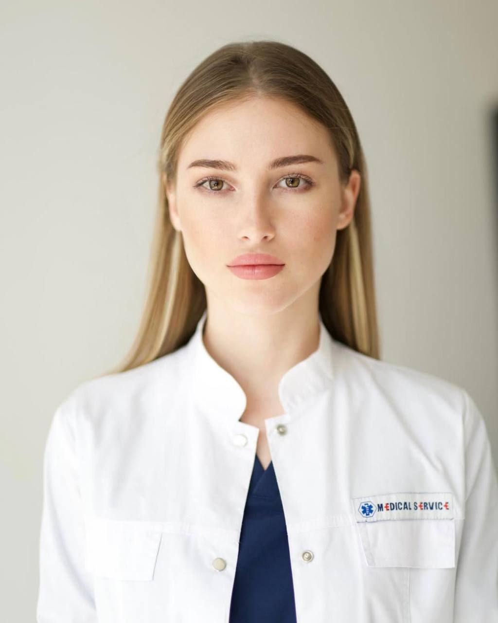 Dr. Sophia, Medical Wellness Consultant
